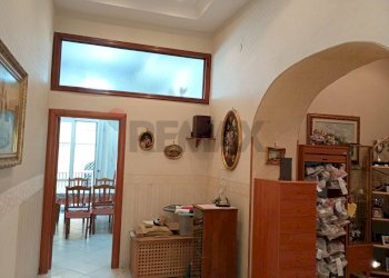 Hall / corridoio - Appartamento Via San Bartolomeo, Napoli - foto 6