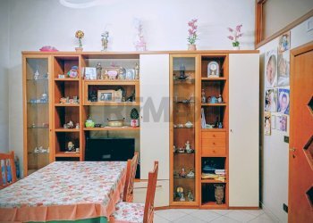 Sala da pranzo - Appartamento Via San Bartolomeo, Napoli - foto 10