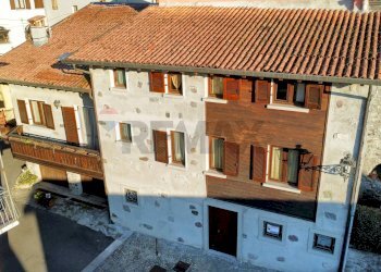 Edificio all\'aperto - Casa indipendente Pian Camuno - foto 3