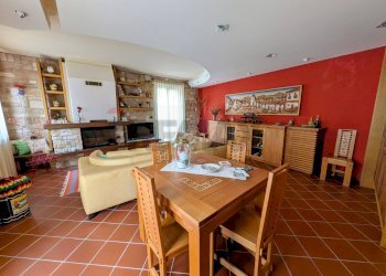 Sala da pranzo - Casa indipendente Pian Camuno - foto 10