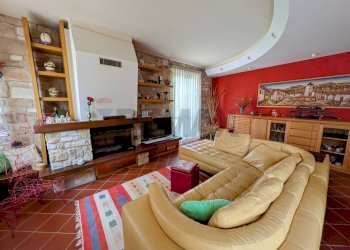Soggiorno - Casa indipendente Pian Camuno - foto 15