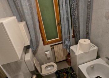 Bagno - Capannone Via Eridania
53, Occhiobello - foto 41