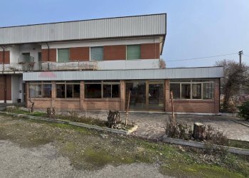 Casa all\'aperto - Capannone Via Eridania
53, Occhiobello - foto 74