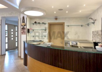 Cucina - Commercial Premises Str. Jolanda Bonaglia
 
6, Jolanda di Savoia - photo 16