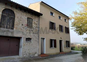 Casa all\'aperto - Independent house Via Faliero Marin
 
11, Colle Umberto - photo 5