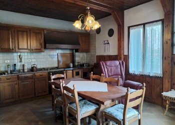 Sala da pranzo - Independent house Via Faliero Marin
 
11, Colle Umberto - photo 13