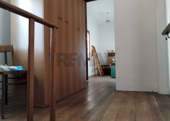 Hall / corridoio - Independent house Via Faliero Marin
 
11, Colle Umberto - photo 32