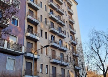 Edificio all\'aperto - Bilocale VIA RONCAGLIA 35, Milano - foto 1