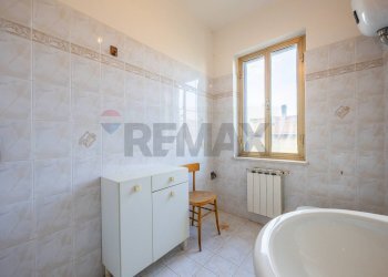 Bagno - Bilocale Via Pigafetta
 
6, Bolsena - foto 15