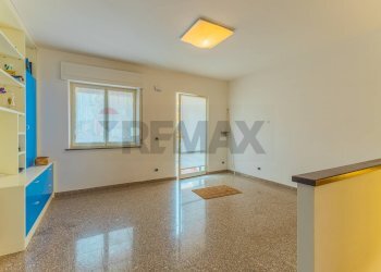 Stanza vuota - Quadrilocale Via Dalmazia
 
45, Alghero - foto 14