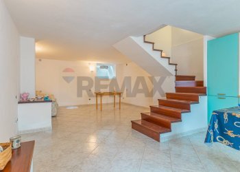 Scale - Quadrilocale Via Dalmazia
 
45, Alghero - foto 26