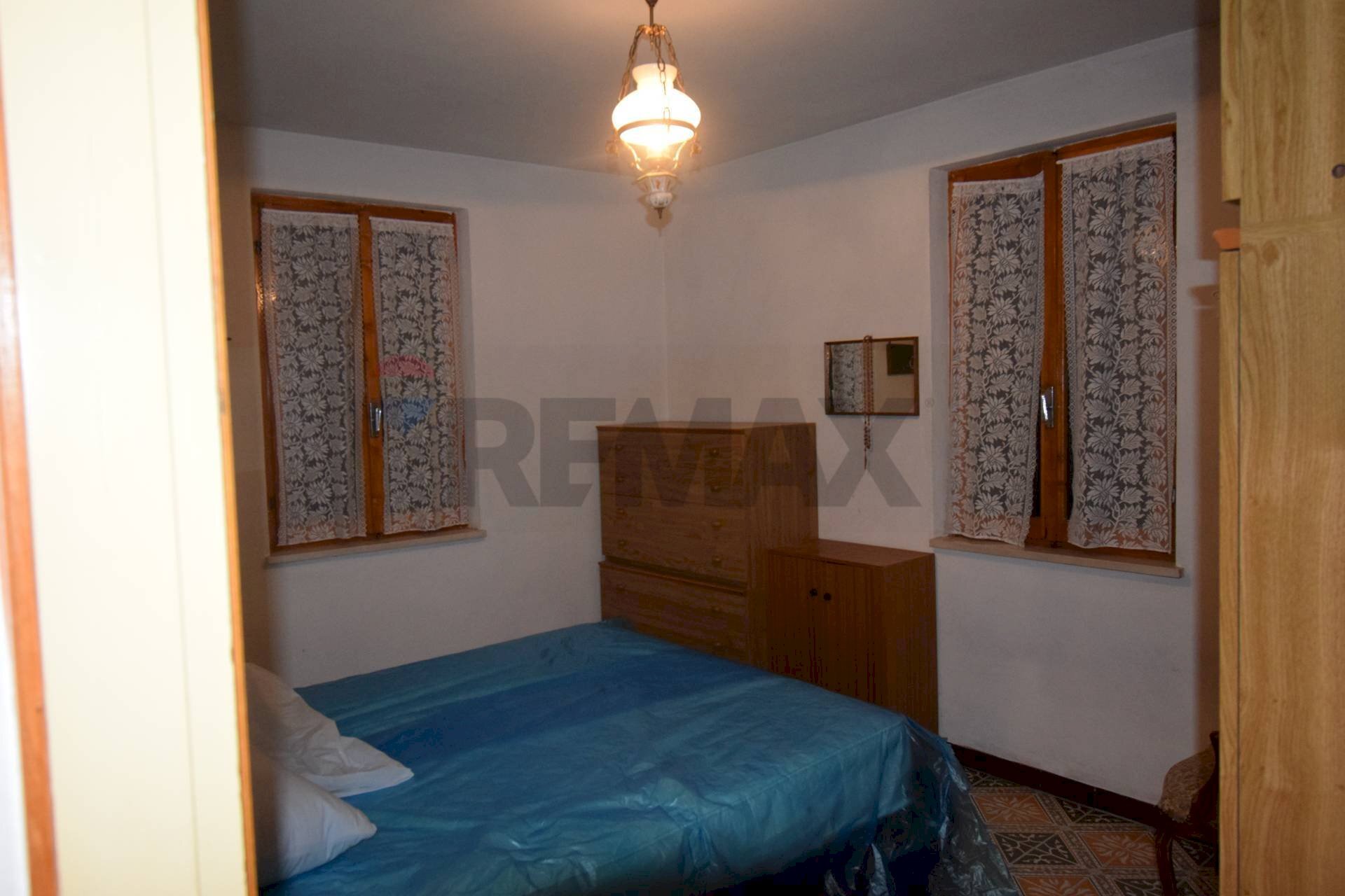 Camera / camera da letto - Independent house via CASE FORTE
 
67, Tizzano Val Parma - photo 3