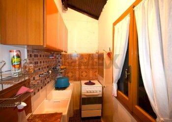 Cucina - Independent house via CASE FORTE
 
67, Tizzano Val Parma - photo 13