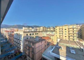 Edificio all\'aperto - Appartamento Corso Vittorio Emanuele
111, Salerno - foto 9