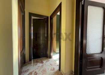 Hall / corridoio - Appartamento Corso Vittorio Emanuele
111, Salerno - foto 14