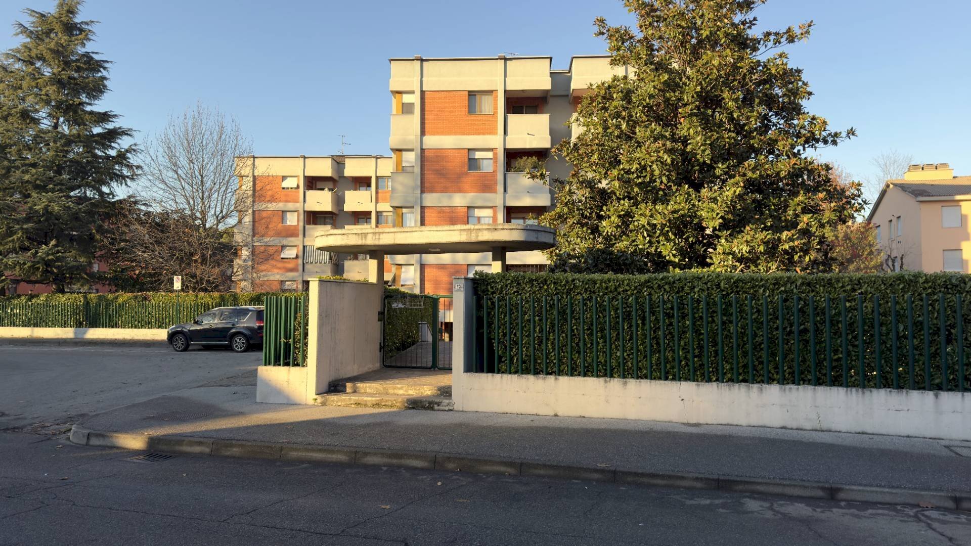 Foto 3 - Quadrilocale Via Brianza
 
12, Vimercate - planimetria 1