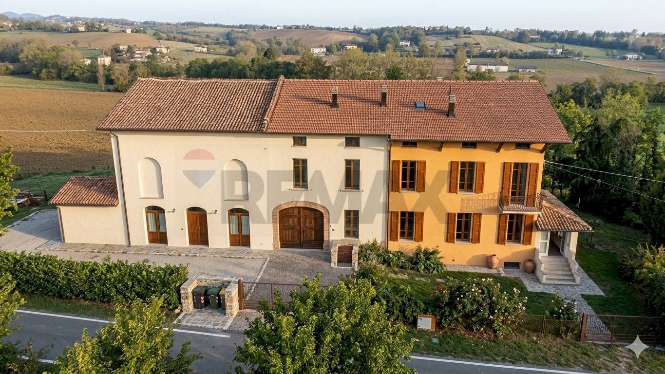 Casa all\'aperto - Rustico Cogolonchio
 
16, Fidenza - foto 1