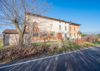 Edificio all\'aperto - Rustico Cogolonchio
 
16, Fidenza - foto 15