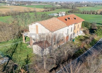 Casa all\'aperto - Rustico Cogolonchio
 
16, Fidenza - foto 53