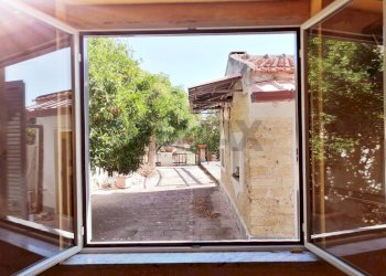 Dettagli - Casa indipendente Santi Cosma e Damiano - foto 2