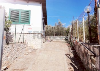 Terrazza - Villa via  Gracanica
 
snc, Formia - foto 7