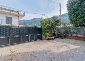 Terrazza - Villa Via Cristoforo Colombo
 
35, Capaci - foto 9