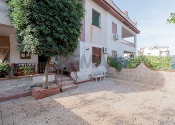 Casa all\'aperto - Villa Via Cristoforo Colombo
 
35, Capaci - foto 10