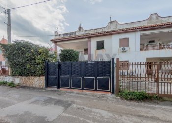 Casa all\'aperto - Villa Via Cristoforo Colombo
 
35, Capaci - foto 11