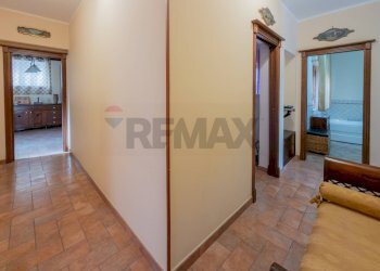 Hall / corridoio - Villa Via Cristoforo Colombo
 
35, Capaci - foto 14