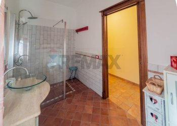 Bagno - Villa Via Cristoforo Colombo
 
35, Capaci - foto 16