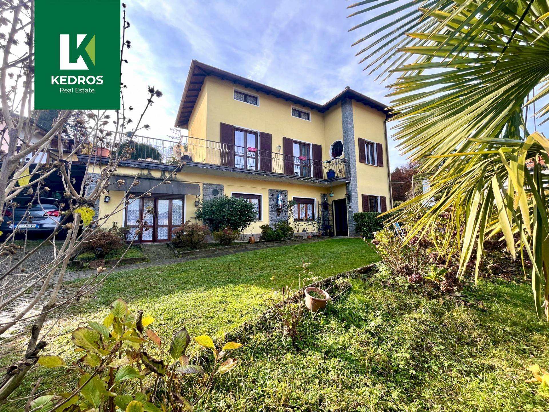 Foto 1 - Villa Via Provinciale
 
28, Cadegliano-Viconago - foto 1