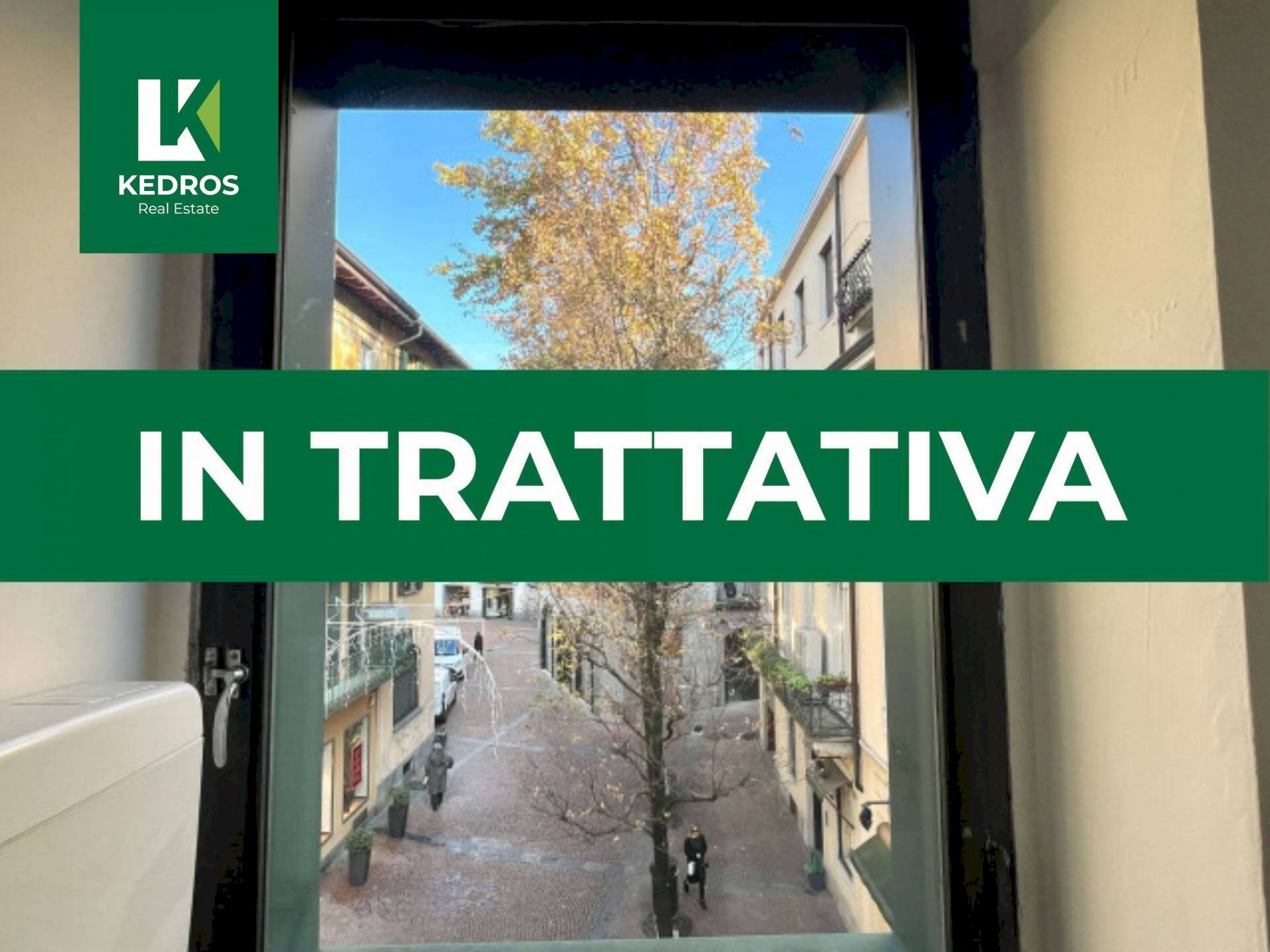 Foto 1 - Office Via ALbuzzi
 
12, Varese - photo 1