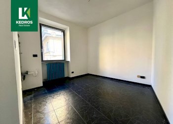 Foto 15 - Ufficio Via ALbuzzi
 
12, Varese - foto 15