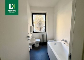 Foto 17 - Ufficio Via ALbuzzi
 
12, Varese - foto 17