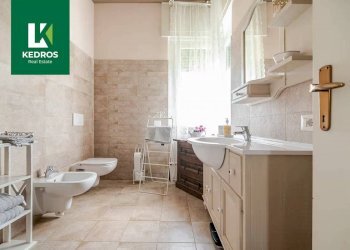 Foto 23 - Quadrilocale Via Fratelli Bandiera
 
3, Casciago - foto 23