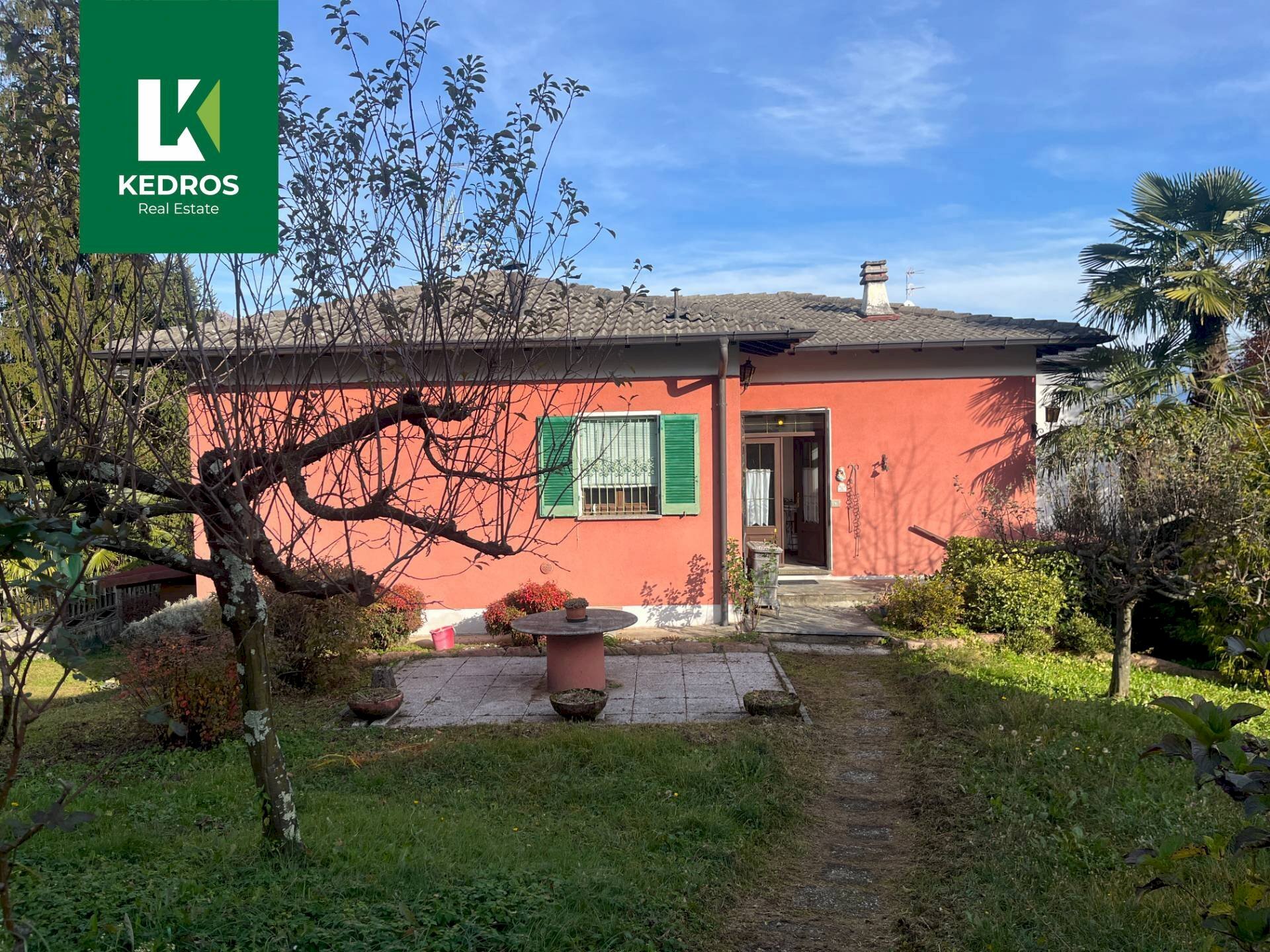 Foto 2 - Villa Via Provinciale
28, Cadegliano-Viconago - foto 2