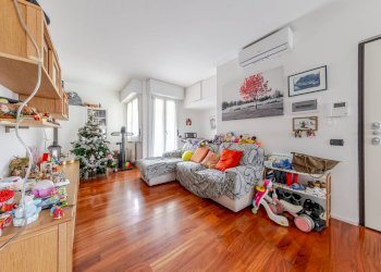 Foto 4 - Three-room apartment Via Paolo Mezzanotte
 
4, Milano - photo 4