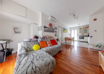 Foto 5 - Three-room apartment Via Paolo Mezzanotte
 
4, Milano - photo 5