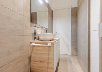 Foto 22 - Three-room apartment Via Paolo Mezzanotte
 
4, Milano - photo 22