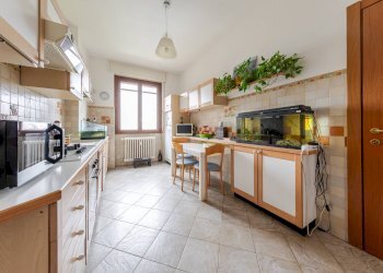 Foto 11 - Three-room apartment Via Federico Chopin
 
83, Milano - photo 11