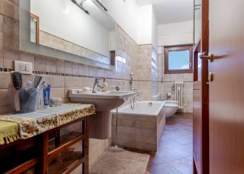 Foto 18 - Three-room apartment Via Federico Chopin
 
83, Milano - photo 18