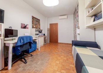 Foto 30 - Three-room apartment Via Federico Chopin
 
83, Milano - photo 30