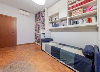 Foto 31 - Three-room apartment Via Federico Chopin
 
83, Milano - photo 31