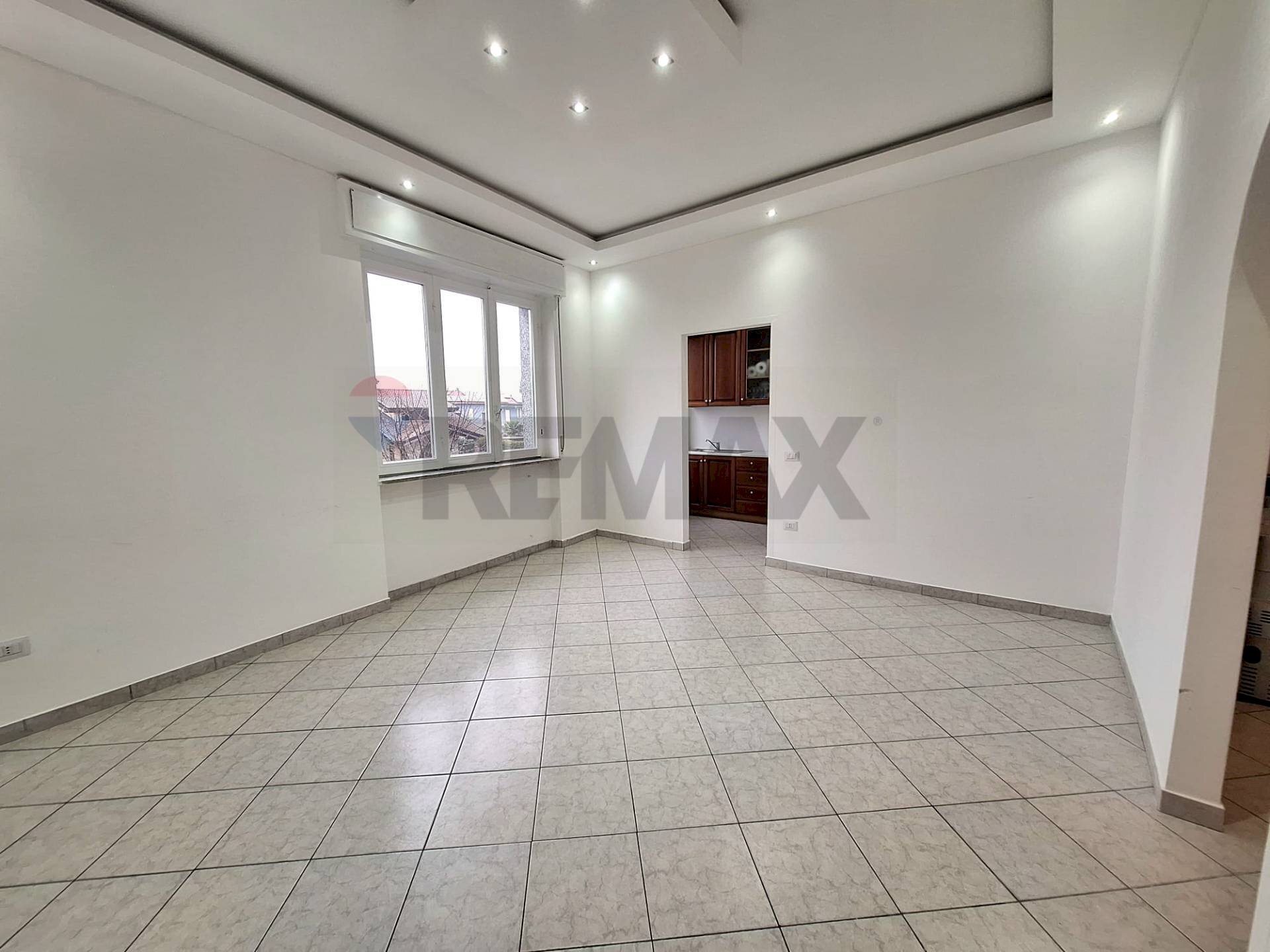 Stanza vuota - Two-room apartment Gorla Maggiore - photo 2