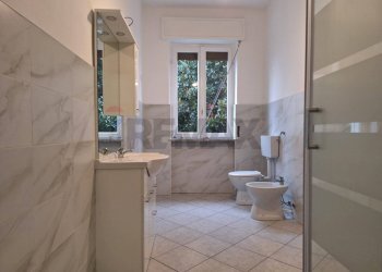 Bagno - Bilocale Gorla Maggiore - foto 9