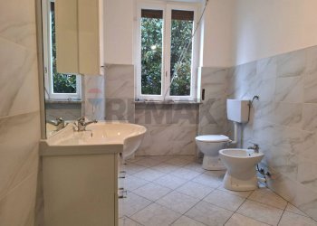 Bagno - Bilocale Gorla Maggiore - foto 10