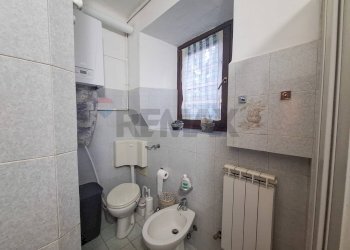 Bagno - Casa semi indipendente VIA INDIPENDENZA
 
14, Cairate - foto 8