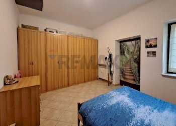 Camera / camera da letto - Casa semi indipendente VIA INDIPENDENZA
 
14, Cairate - foto 10