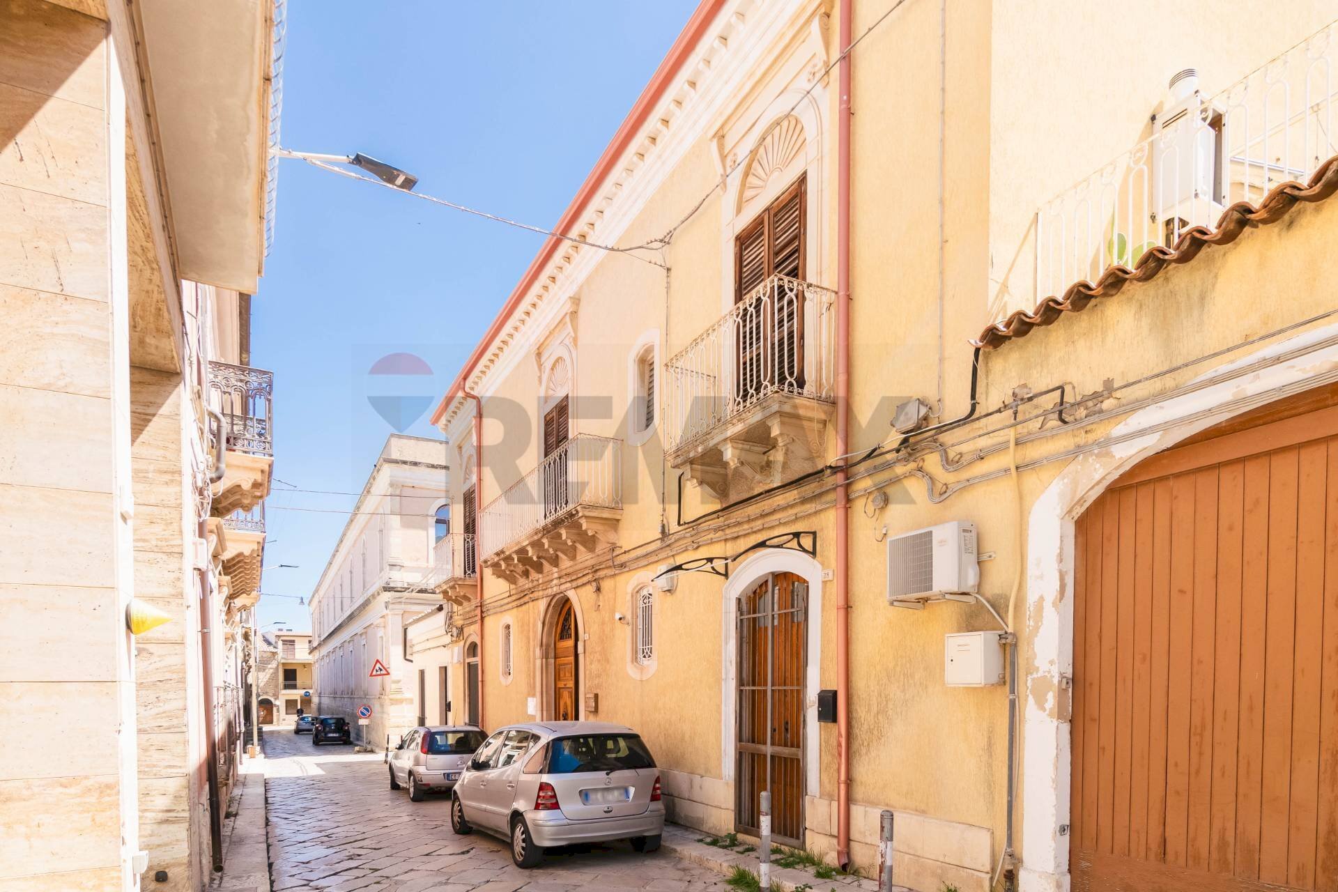 Edificio all\'aperto - Casa indipendente VIA AMEDEO
 
26, Comiso - foto 3