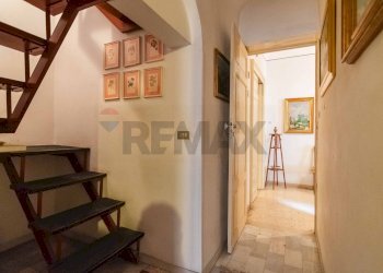 Scale - Casa indipendente VIA AMEDEO
 
26, Comiso - foto 14